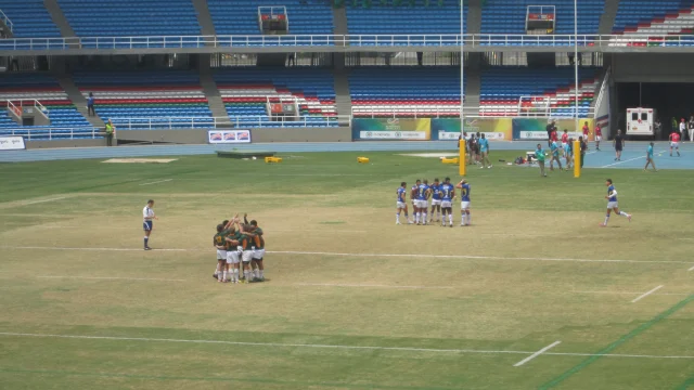 La capitana de Irlanda, Erin King, durante un partido del seleccionado femenino de rugby.