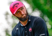 Jon Rahm con la indumentaria de su equipo Legion XIII durante un torneo de LIV Golf.