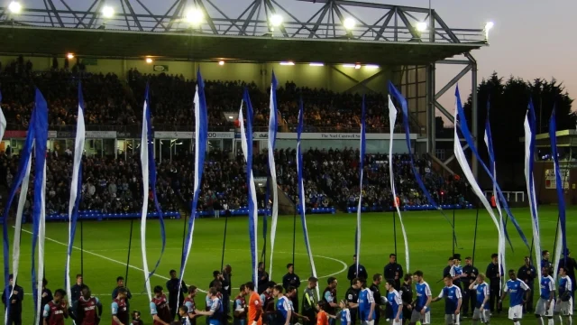 Robbie Savage, entrenador de Peterborough United, durante un partido de la League One.