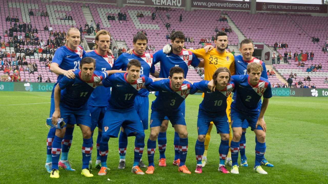 Luka Modric con la camiseta de la selección de Croacia durante un partido internacional.