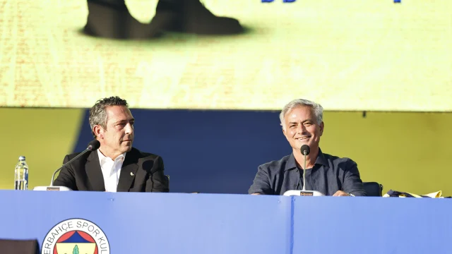 José Mourinho, entrenador del Real Madrid, durante un partido de La Liga.